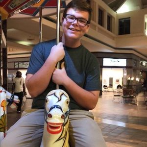 Meet your Posher, Tanner